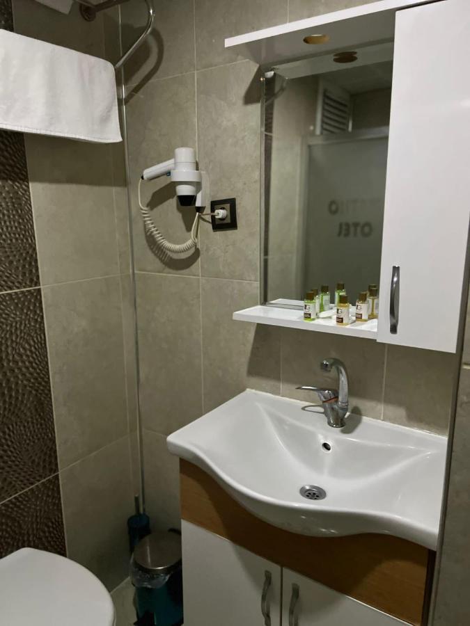 Metro Otel Измир Екстериор снимка
